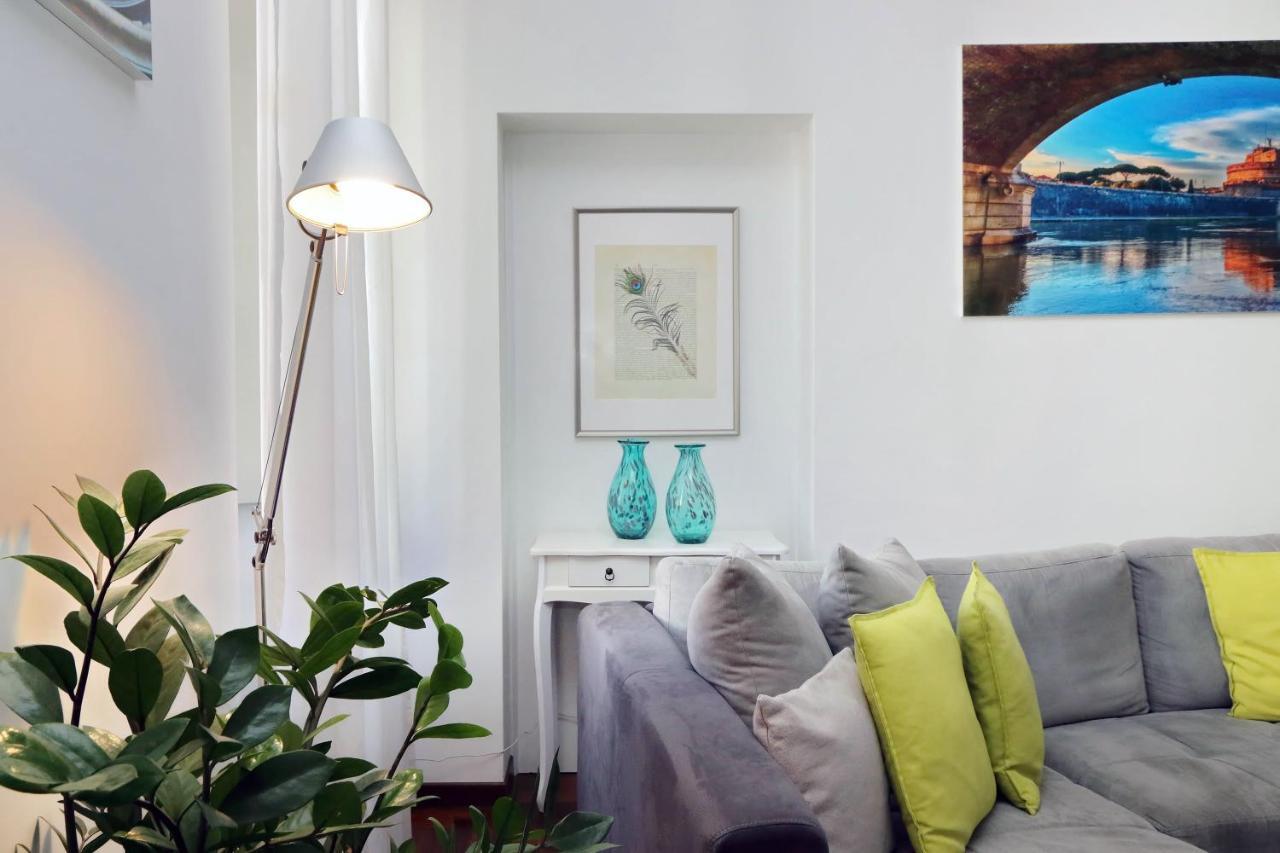 Luxury Apartment Vaticano-S'Peter Basilica - Netflix Wifi - Aircond Rome Bagian luar foto